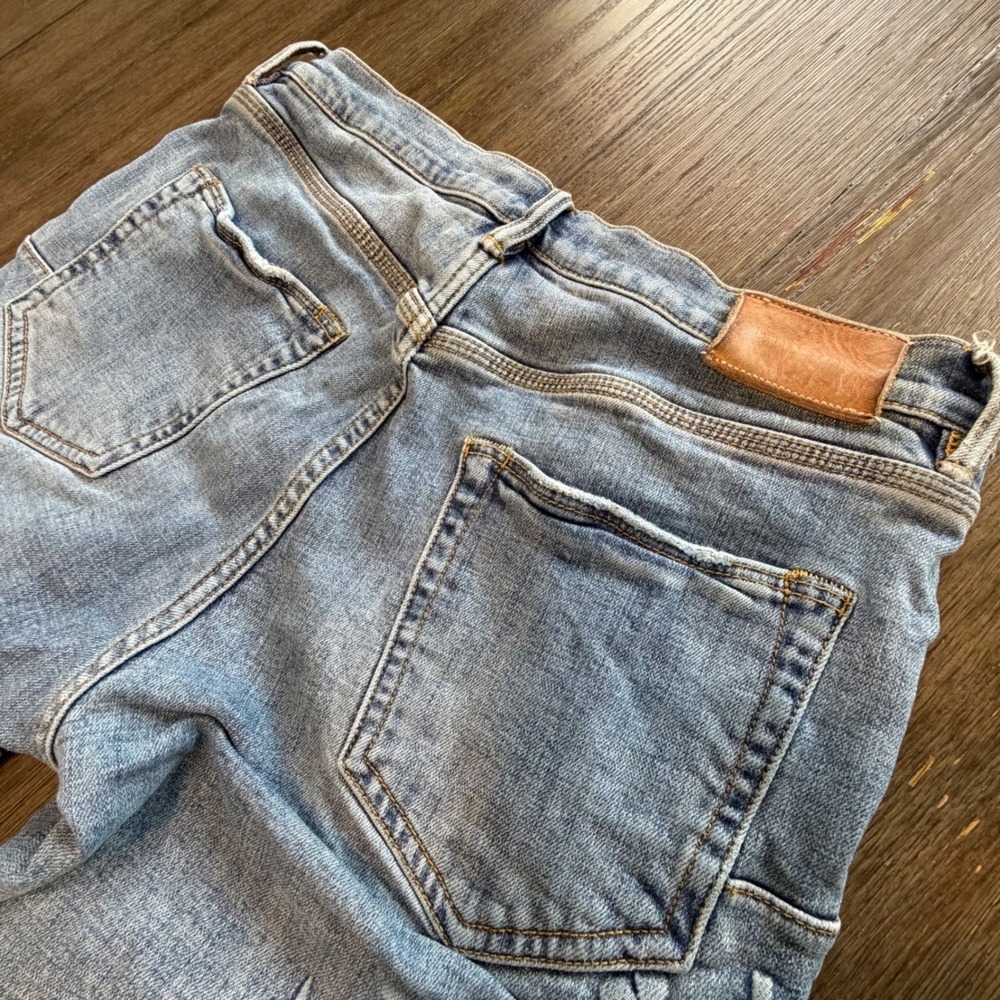 Purple Brand P001‎ Low Rise Slim Jeans Lt Indigo 3D Embossed Monogram Button Fly - Picture 3 of 16